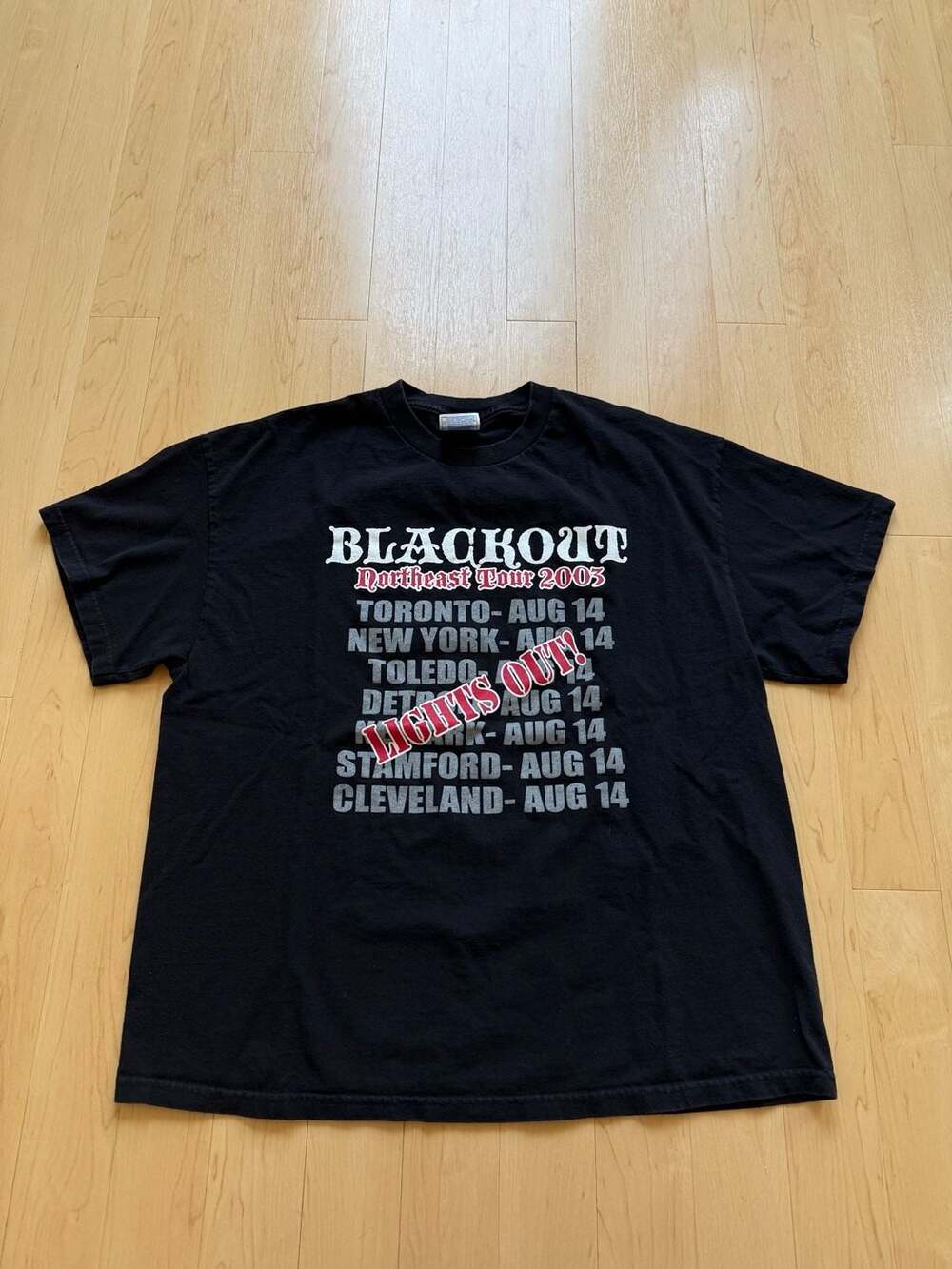 Blackout Northeast Tour 2003 Lights Out T-Shirt Black